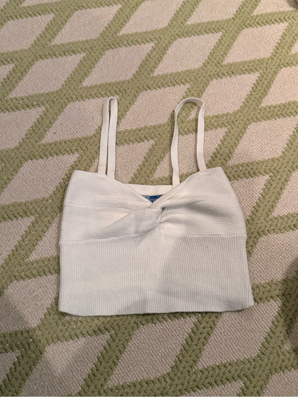 Cropped White Knit Urban Outfitters Tank